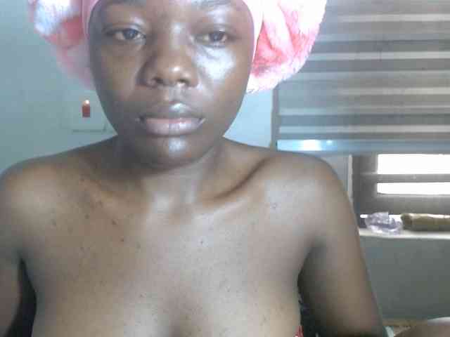Beachxgirl webcam