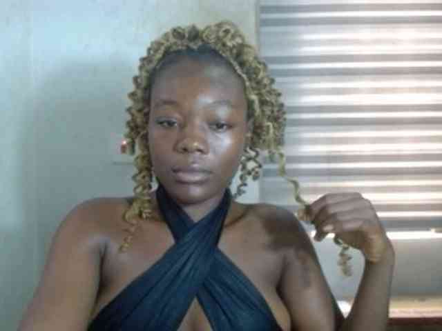 Beachxgirl webcam