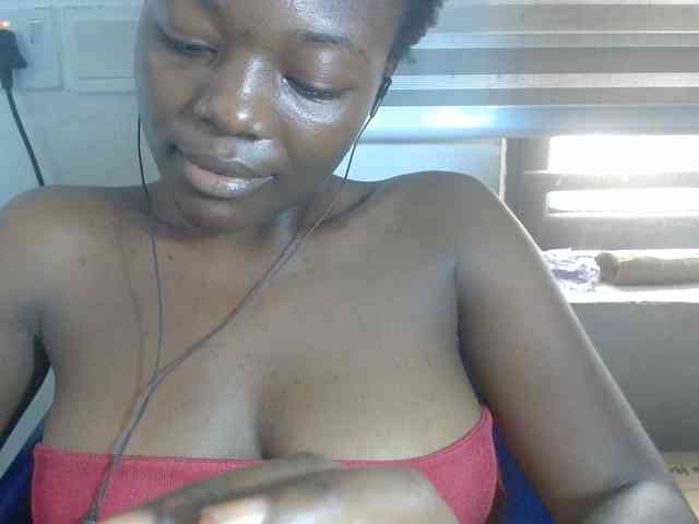 Beachxgirl webcam