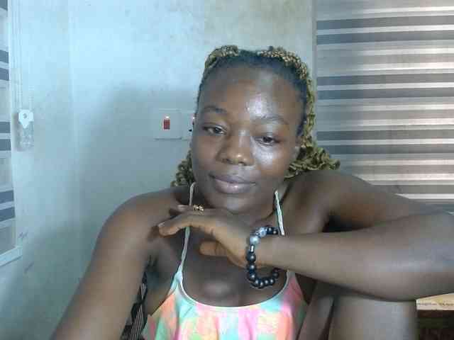 Beachxgirl webcam