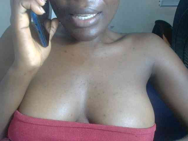 Beachxgirl webcam