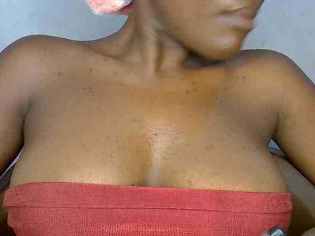 Beachxgirl webcam
