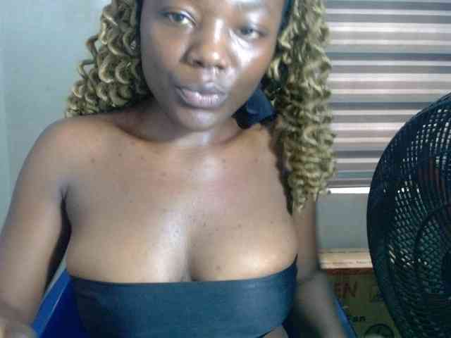 Beachxgirl webcam