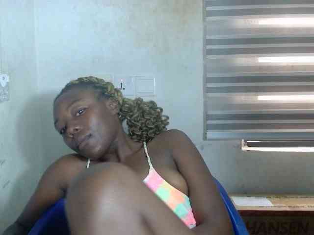 Beachxgirl webcam