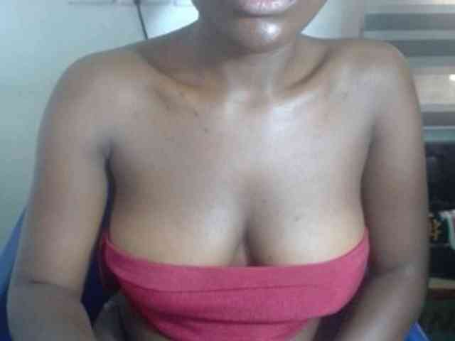 Beachxgirl webcam