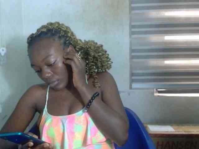 Beachxgirl webcam