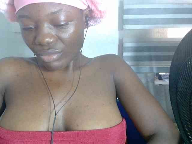 Beachxgirl webcam