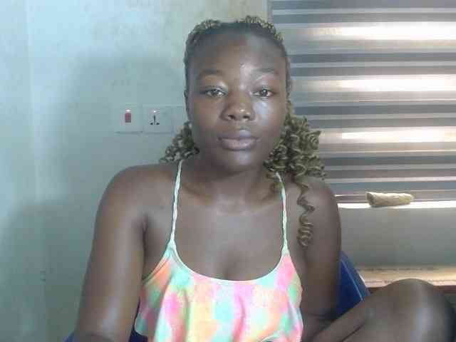 Beachxgirl webcam