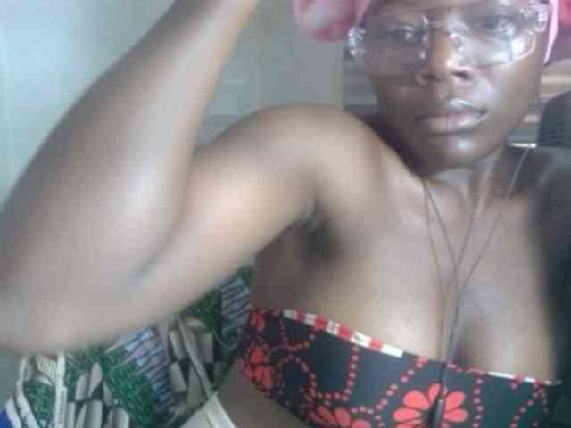 Beachxgirl webcam