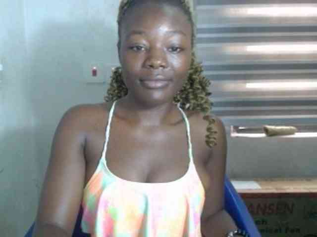 Beachxgirl webcam