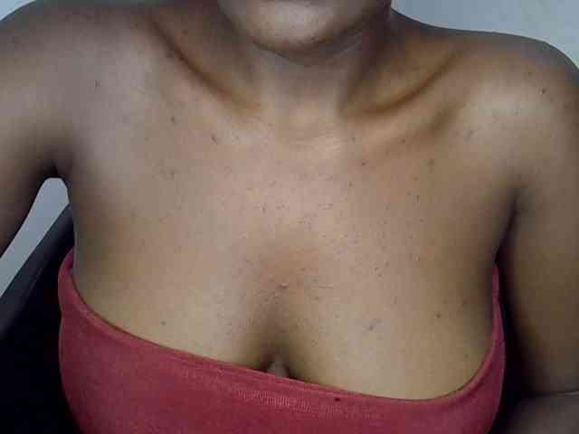 Beachxgirl webcam