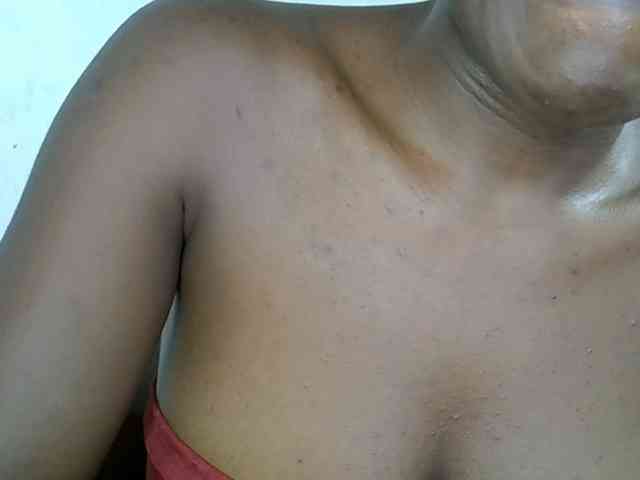 Beachxgirl webcam