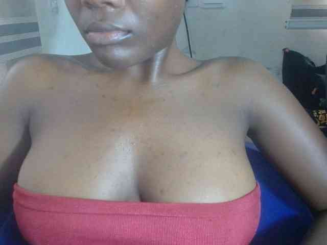 Beachxgirl webcam