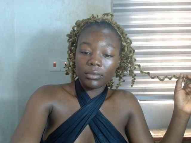 Beachxgirl webcam