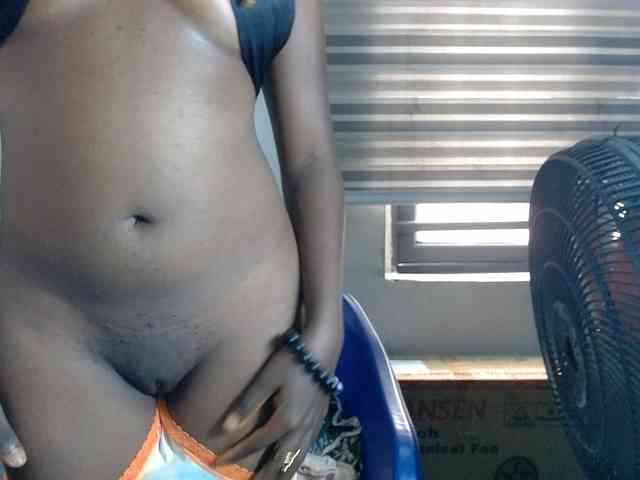 Beachxgirl webcam