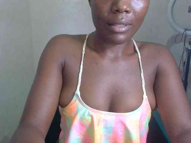 Beachxgirl webcam