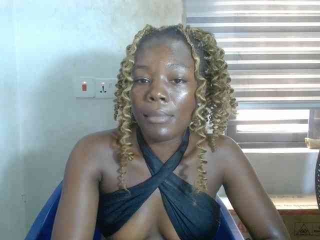 Beachxgirl webcam