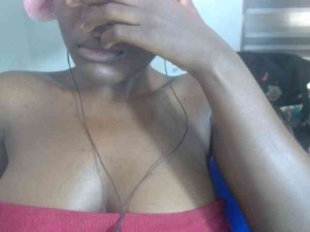 Beachxgirl webcam