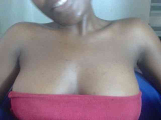 Beachxgirl webcam