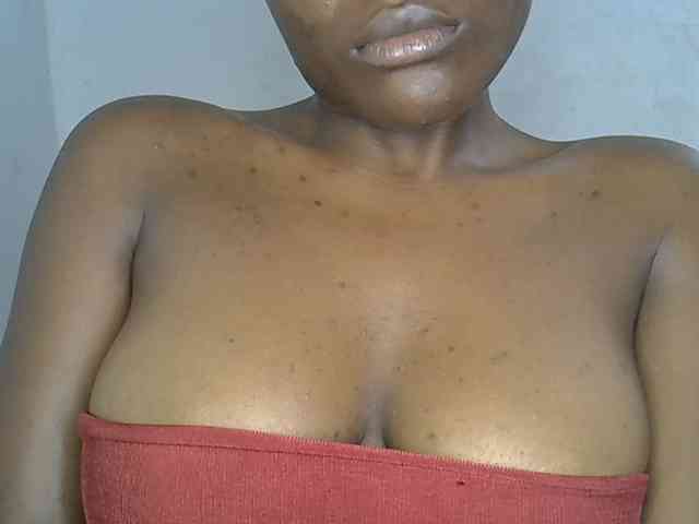 Beachxgirl webcam