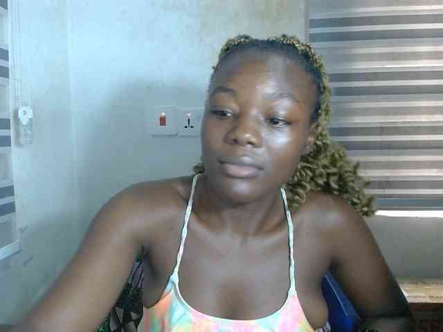 Beachxgirl webcam