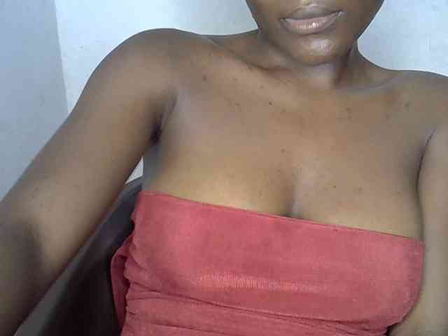 Beachxgirl webcam