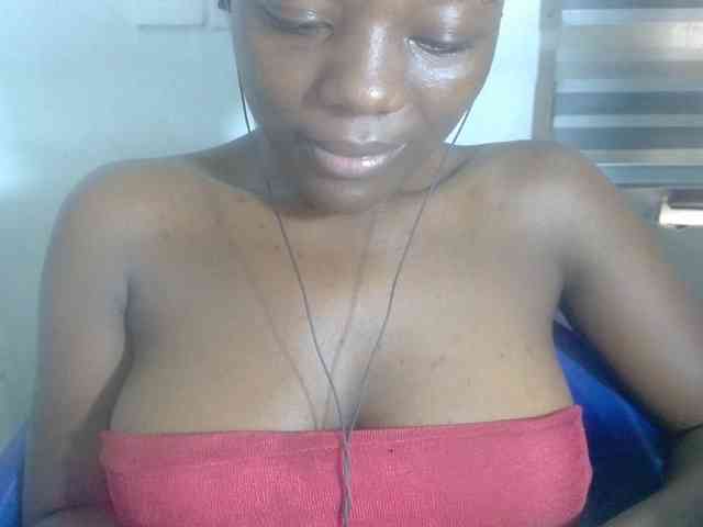 Beachxgirl webcam