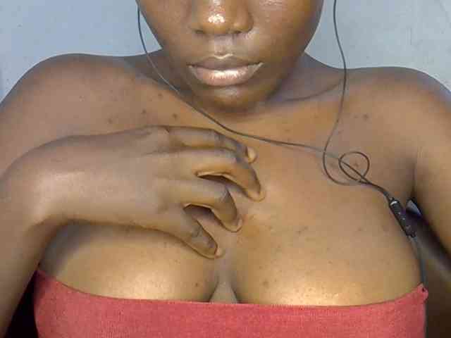 Beachxgirl webcam