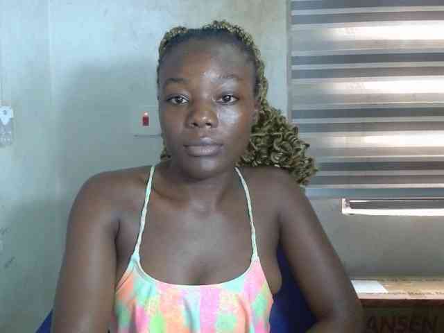 Beachxgirl webcam