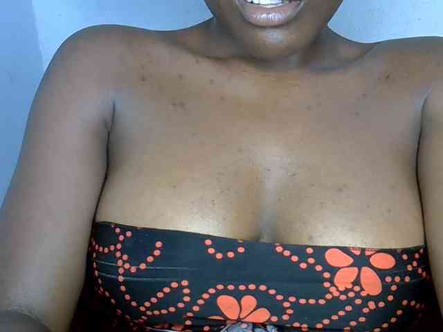 Beachxgirl webcam