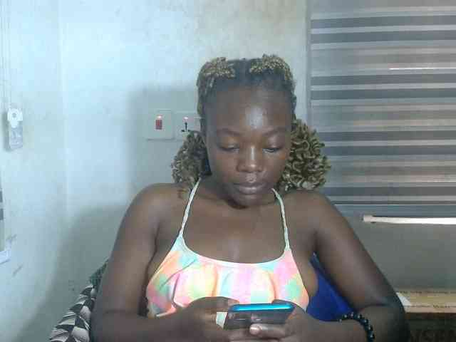 Beachxgirl webcam