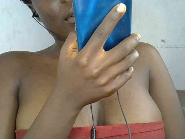 Beachxgirl webcam