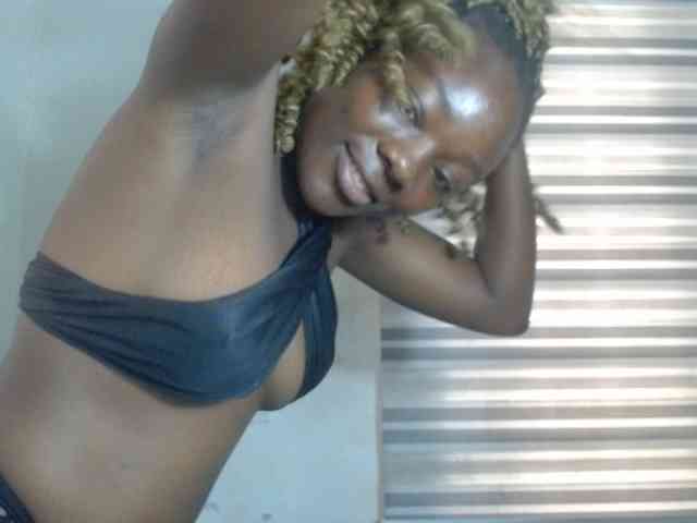 Beachxgirl webcam