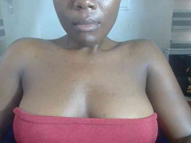 Beachxgirl webcam
