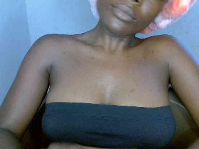 Beachxgirl webcam