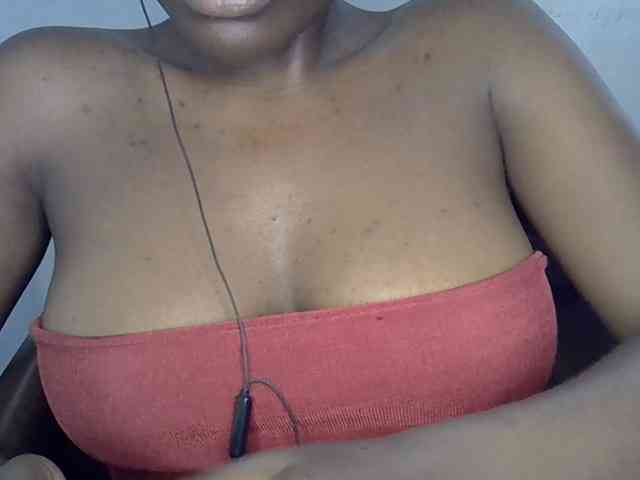 Beachxgirl webcam