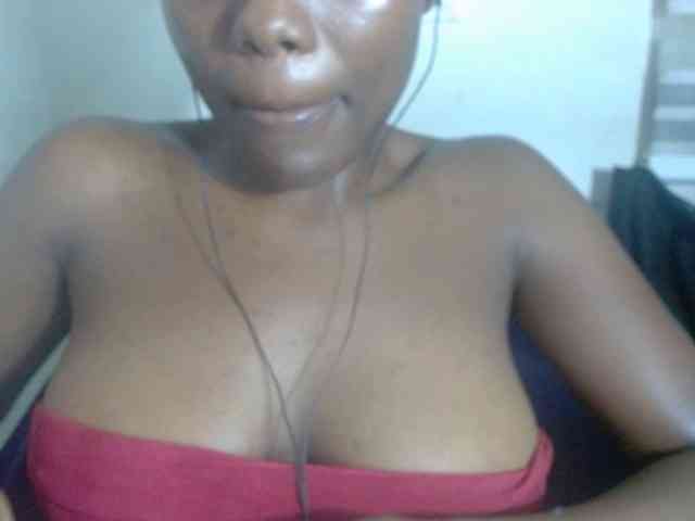 Beachxgirl webcam