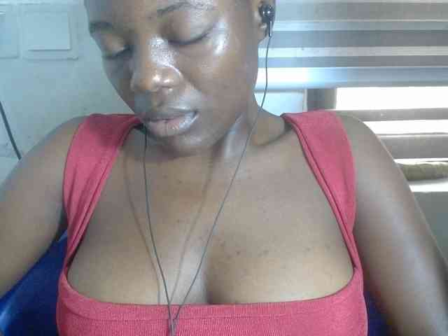 Beachxgirl webcam