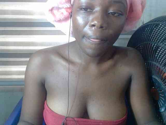 Beachxgirl webcam