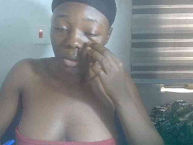 Beachxgirl webcam