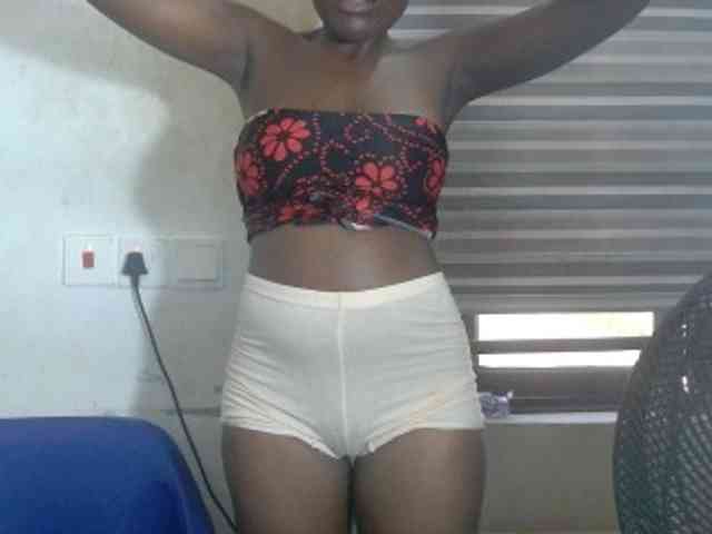 Beachxgirl webcam