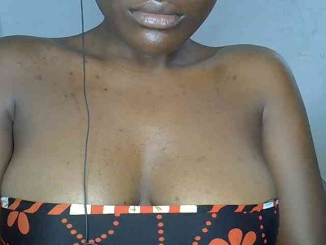 Beachxgirl webcam