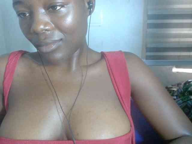 Beachxgirl webcam
