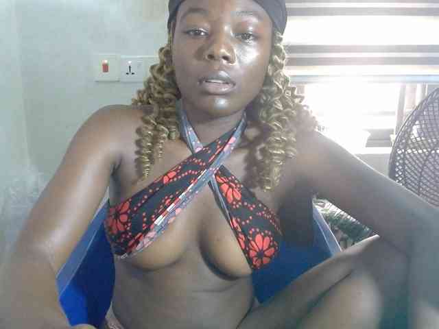 Beachxgirl webcam
