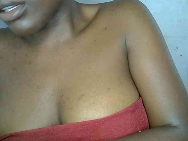 Beachxgirl webcam