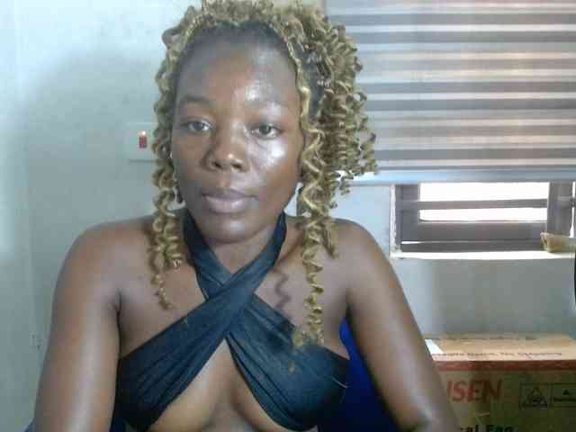 Beachxgirl webcam