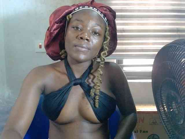 Beachxgirl webcam