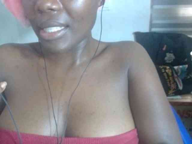 Beachxgirl webcam