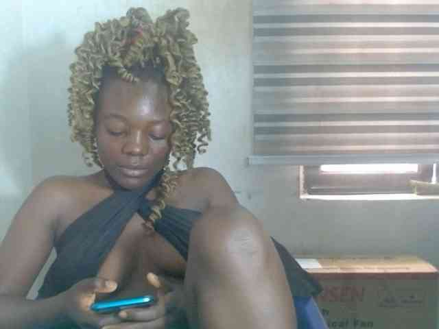 Beachxgirl webcam