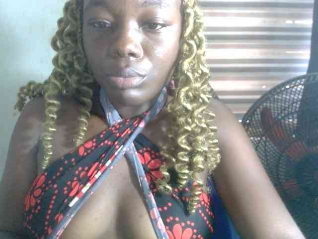 Beachxgirl webcam